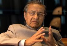 রোহিঙ্গাদের হয় নাগরিকত্ব, নয় ভূখণ্ড দিতে বললেন মাহাথির মোহাম্মদ